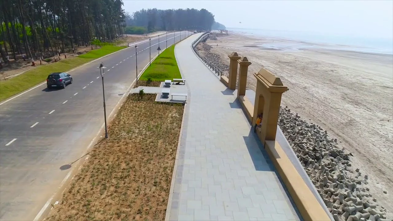 A view of the Daman Sea Front in Gujarat